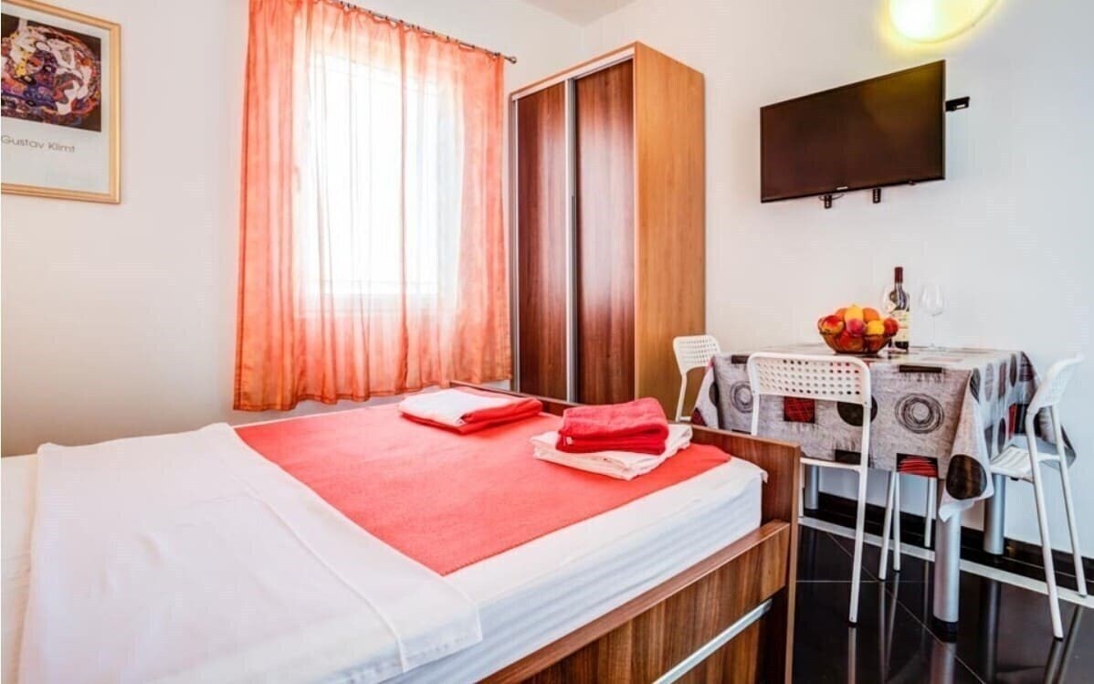 Картинка Brzalovich 3*